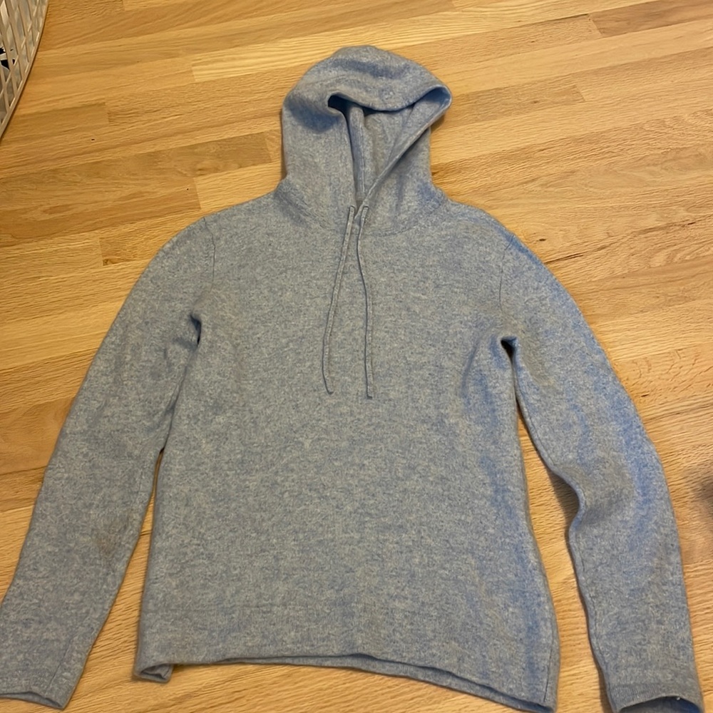 Naadam omen’s light blue cashmere sweater size S